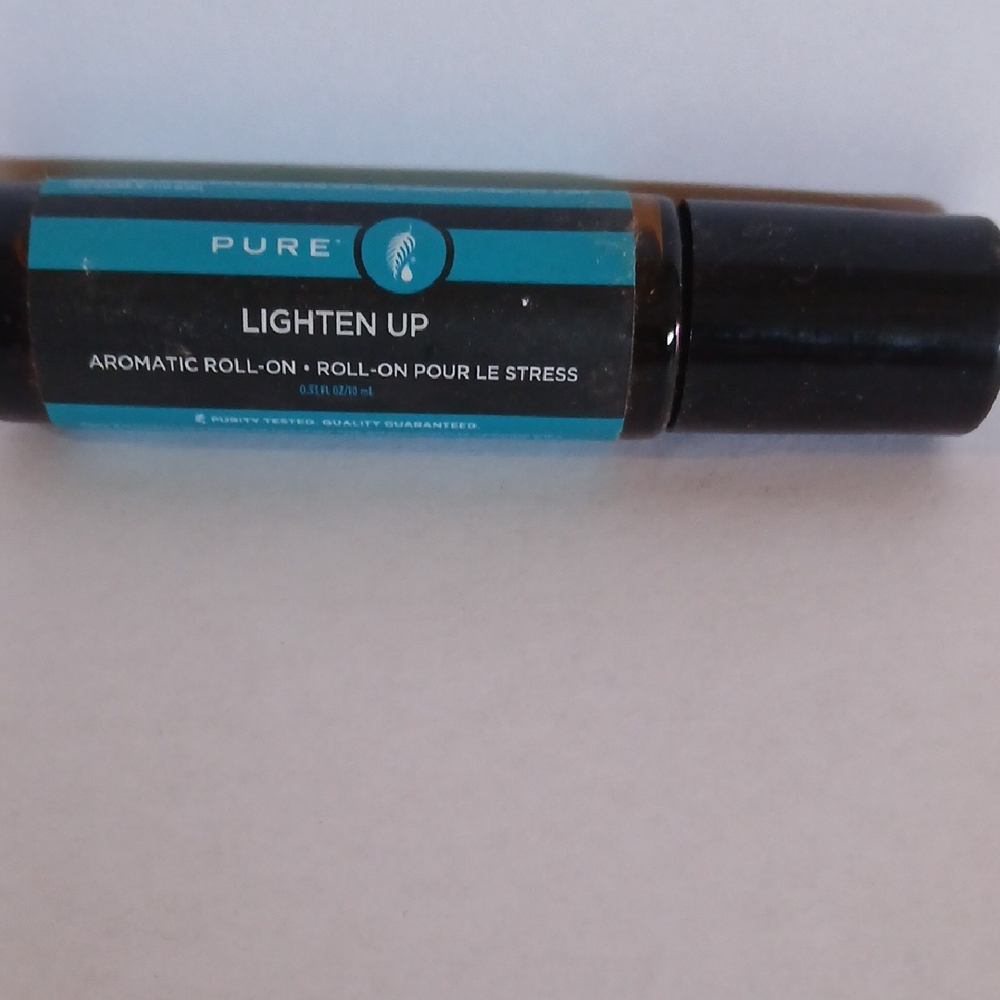 PURE Lighten Up Aromatic Roll-On - Black and Blue